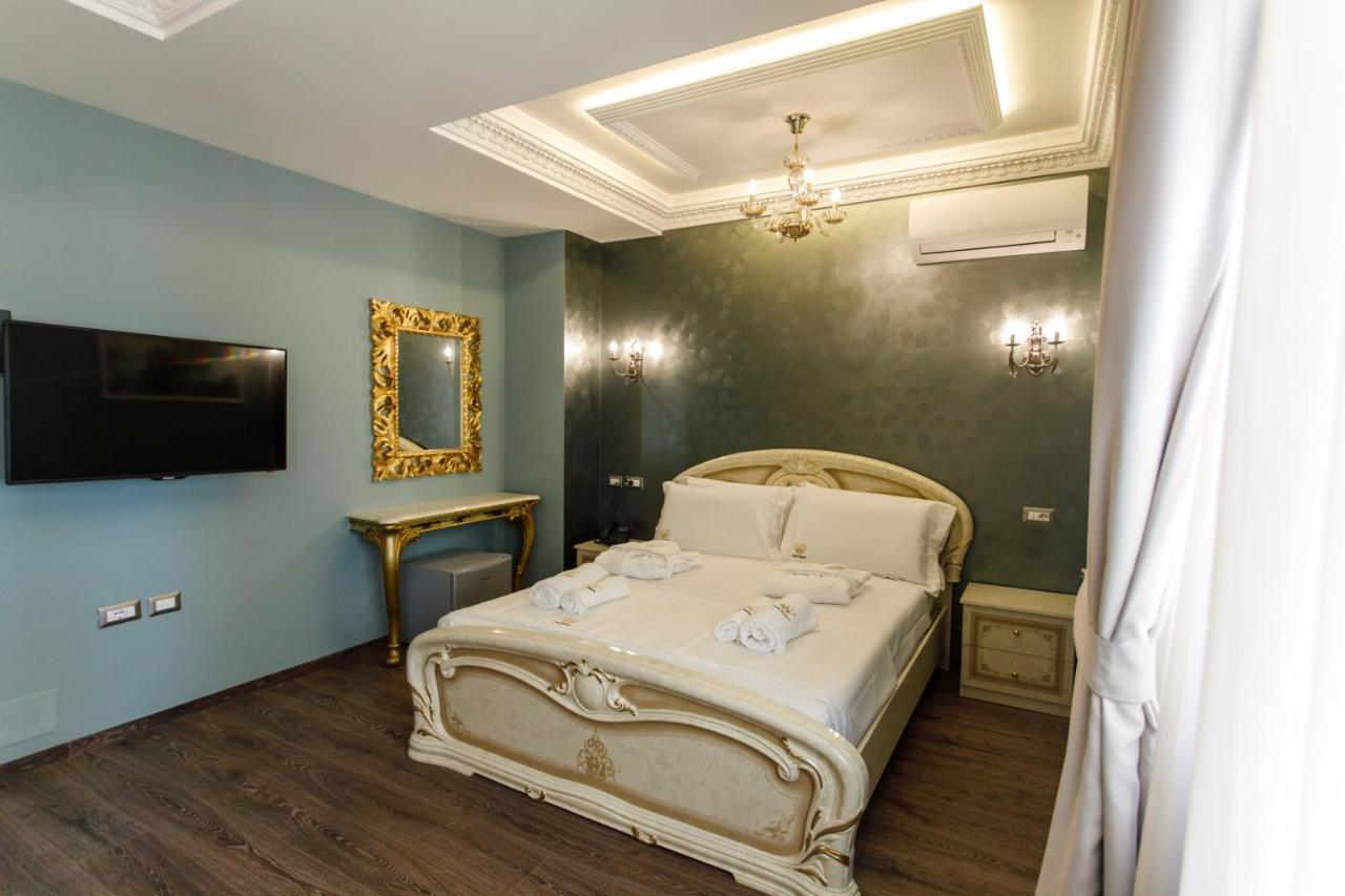 Elite Palace 3* Collak